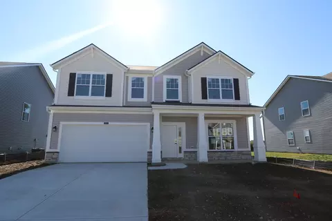 6955 Wheatley Dr, Whitestown, IN 46075