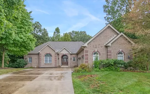 10340 Beaver Ridge Dr, Fishers, IN 46037