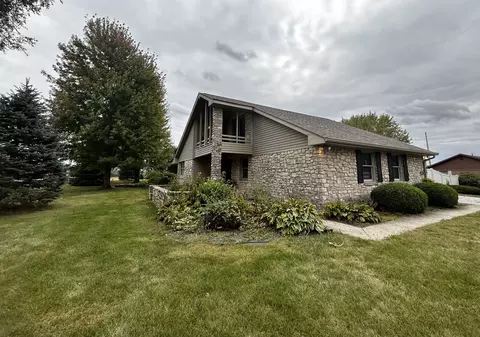 4703 W 1200 N, Knightstown, IN 46148
