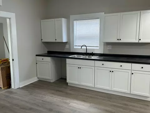 425 E 8th St, Muncie, IN 47302 photo 13