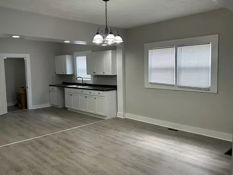 425 E 8th St, Muncie, IN 47302 photo 15