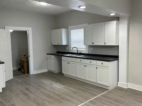425 E 8th St, Muncie, IN 47302 photo 14
