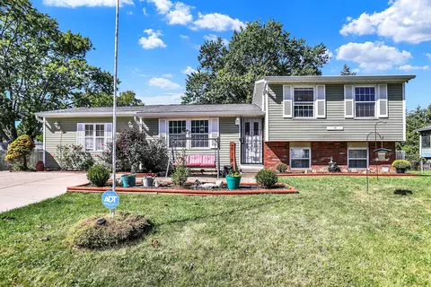 1626 N Fogelson Dr, Indianapolis, IN 46229