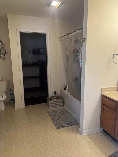 9133 Bayview Cir, Plainfield, IN 46168 photo 11