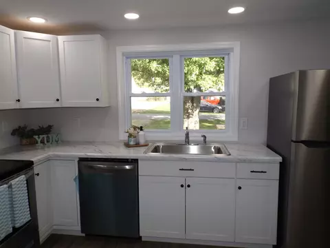 554 Patterson Rd, Columbus, IN 47203 photo 8