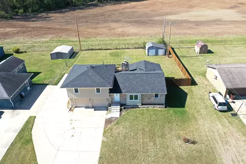 15148 N Bluff Rd, Edinburgh, IN 46124