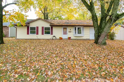 203 Busby Rd, Lapel, IN 46051