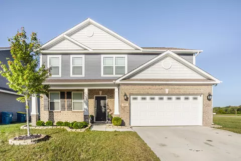 2810 Pointe Club Rd, Indianapolis, IN 46229