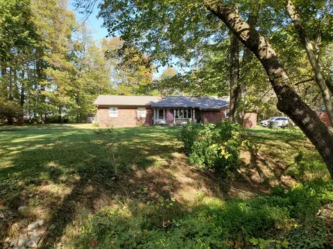 7032 E Westwood, Morristown, IN 46161