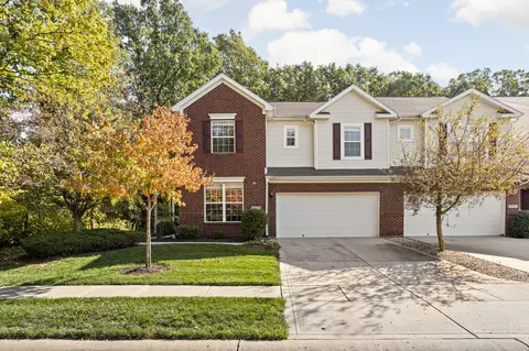 3919 Weston Pointe Dr, Zionsville, IN 46077