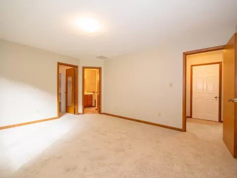 105 Elbert St, Indianapolis, IN 46227 photo 14