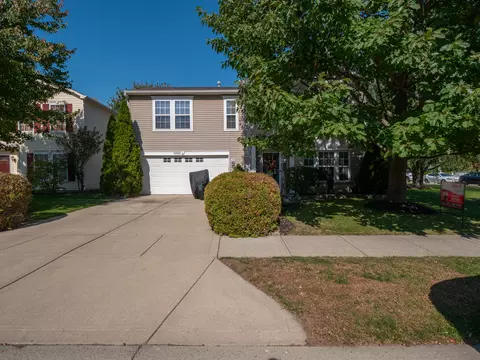 10922 Emery Dr, Indianapolis, IN 46231