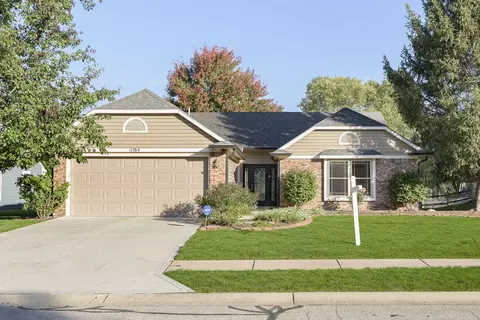 11364 Cherry Blossom East Dr, Fishers, IN 46038