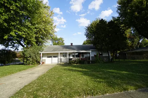 1702 Hawthorne Dr, Plainfield, IN 46168