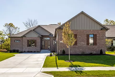 2739 Silver Oaks Dr, Carmel, IN 46032