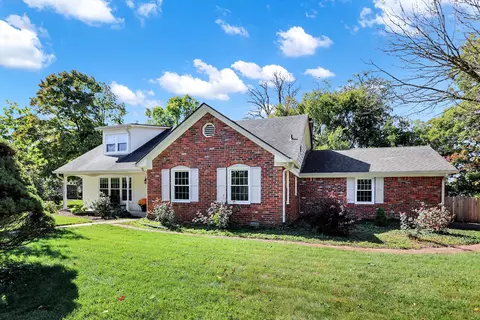 6434 Kingswood Dr, Indianapolis, IN 46256