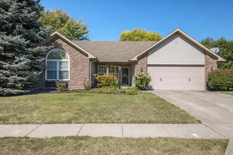9934 Commonwealth Dr, Fishers, IN 46038