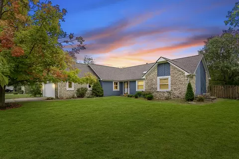 9911 Harbour Pines Ct, Indianapolis, IN 46256