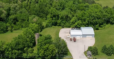 6730 New Harmony Rd, Martinsville, IN 46151