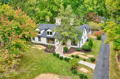 8090 N Meridian St, Indianapolis, IN 46260
