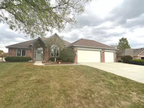 1163 N Buckingham Ct, Greenfield, IN 46140