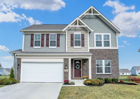 5518 W Woodhaven Dr, Mccordsville, IN 46055