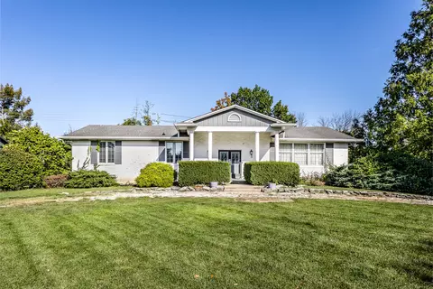 6468 Green Leaves Rd, Indianapolis, IN 46220