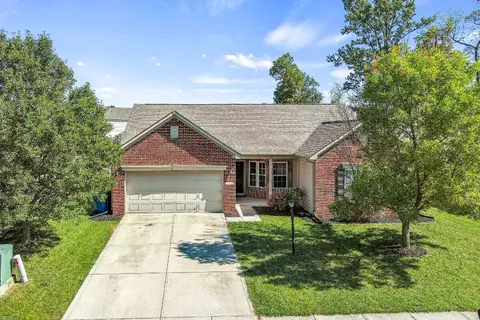 5323 Brassie Dr, Indianapolis, IN 46235