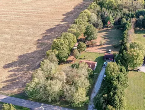 1525 E 425 N, Shelbyville, IN 46176