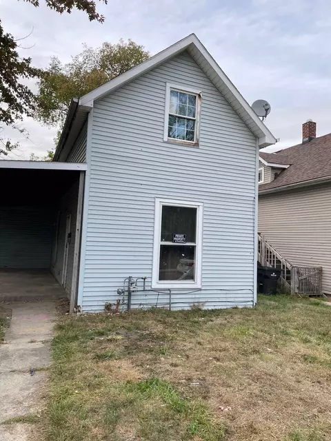 314 W 4th St, Anderson, IN 46016