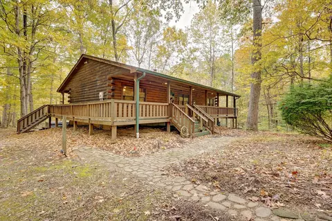 6178 Maple Glen Ct, Nashville, IN 47448
