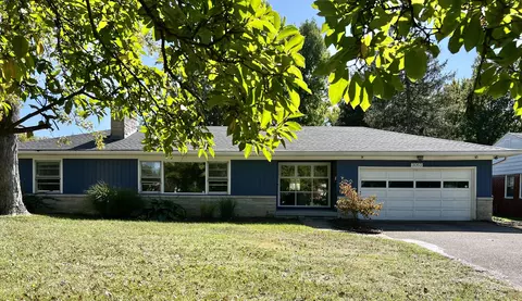 3053 Kessler Blvd E Dr, Indianapolis, IN 46220