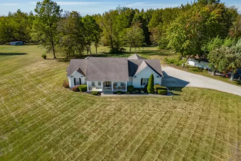 3328 S Us Highway 31, Crothersville, IN 47229