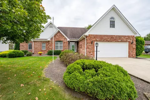 530 Brentfield Dr, Greencastle, IN 46135