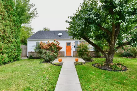 1141 North St, Noblesville, IN 46060