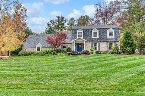 26 Stonybrook Dr, Brownsburg, IN 46112
