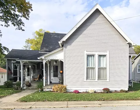 340 North St, Danville, IN 46122