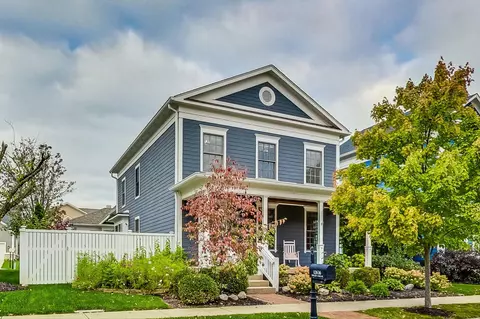 12636 Treaty Line St, Carmel, IN 46032