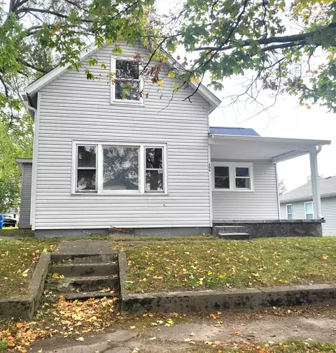 606 E 5th St, Seymour, IN 47274