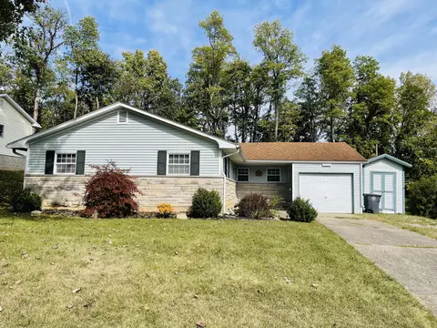 1530 W Memorial Dr, Connersville, IN 47331