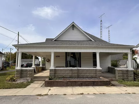 103 S Main St, Kennard, IN 47351