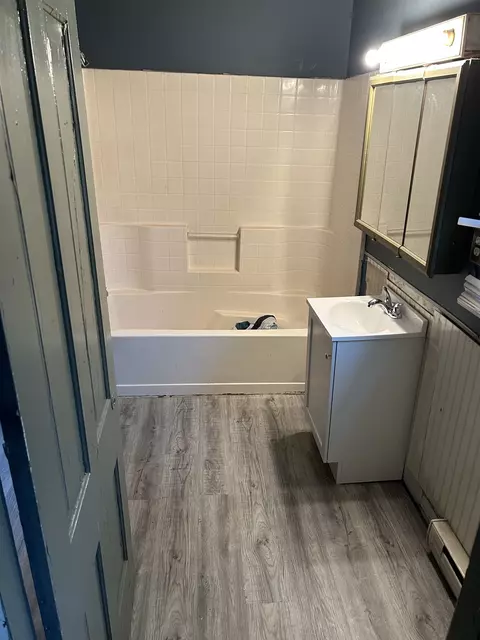 202 N Walnut St, Mount Summit, IN 47361 photo 10