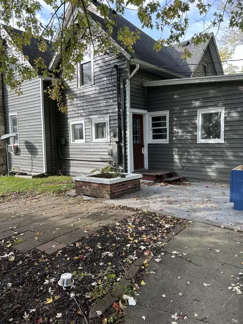 202 N Walnut St, Mount Summit, IN 47361 photo 3