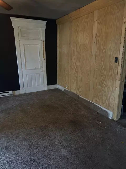 202 N Walnut St, Mount Summit, IN 47361 photo 8