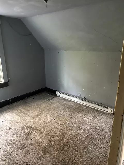 202 N Walnut St, Mount Summit, IN 47361 photo 13