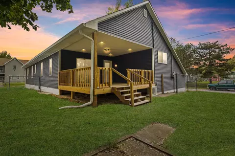 1330 W 5th St, Anderson, IN 46016
