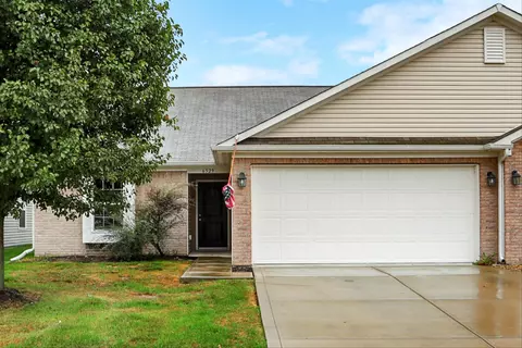 6529 Emerald Ridge Ct, Indianapolis, IN 46221