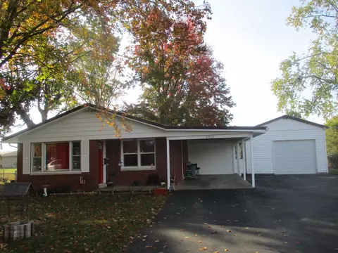 1213 Charles St, Taylorsville, IN 47280
