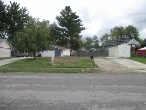 959 Ridgewood Dr, Plainfield, IN 46168
