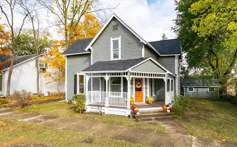 118 E Hendricks St, Shelbyville, IN 46176
